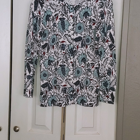 Loft Cardigan - Picture 6 of 6